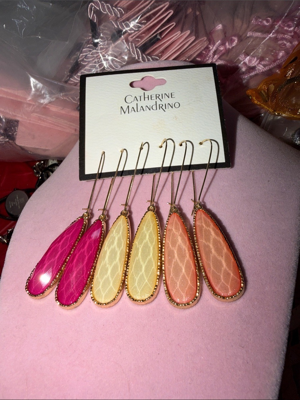 Catherine Malandrino Teardrop Dangle Earrings in Pink, Cream & Peach (J0169)